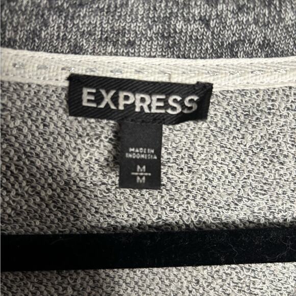 Express Gray Zipper Front Peplum Sweater Size Medium - Picture 5 of 7